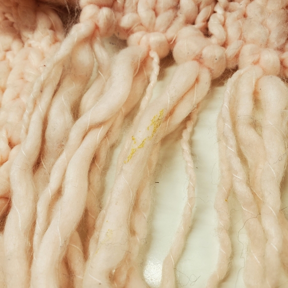 New York & Company Large Pink Chunky Scarf - Picture 11 of 12